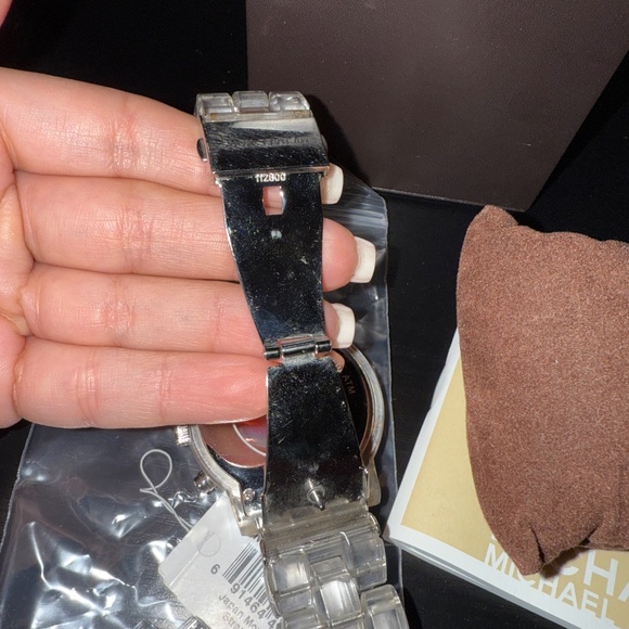 Michael Kors MK5235 Ladies Jet Set Sport Watch - Picture 4 of 7